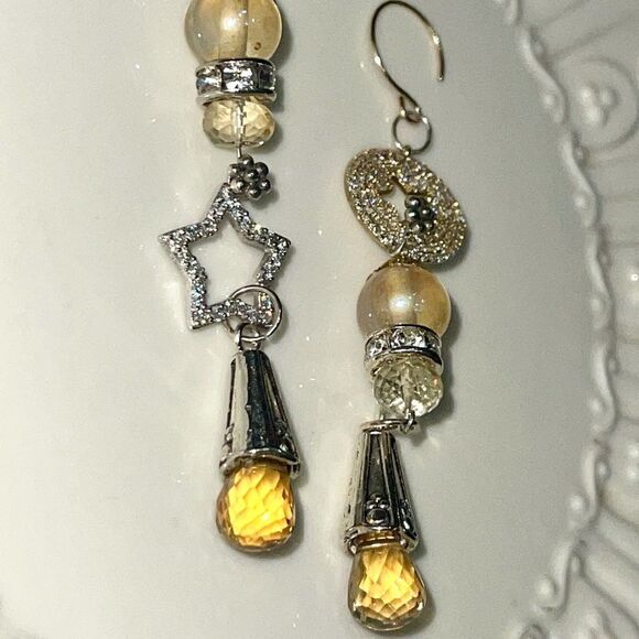 HANDCRAFTED one of a kind Bright Twinkling Earrings - Picture 8 of 8